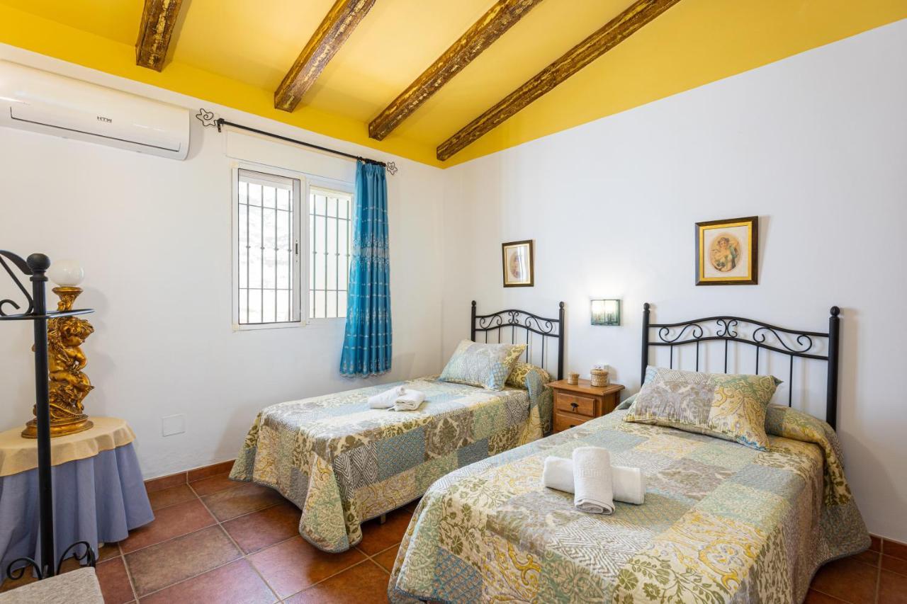 Вилла Cortijo Rio Seco Нерха Экстерьер фото